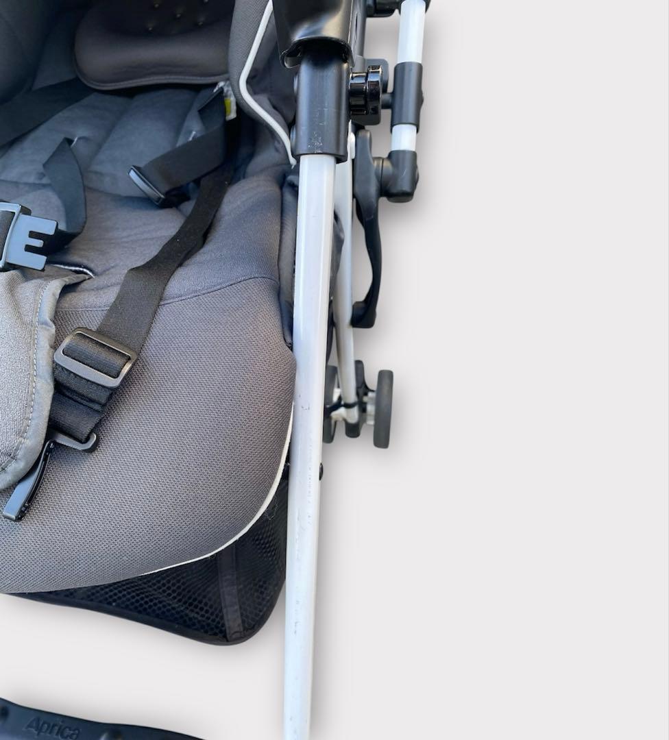 Aprica ベビーカーカルーンエアー　説明書つき