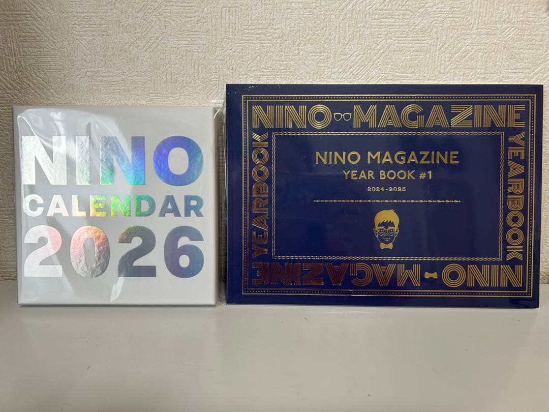オフィスにの本店NINO MAGAZINE YEAR BOOK &カレンダー
