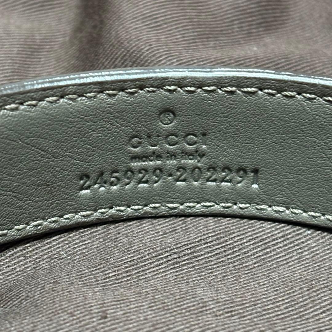 【美品】GUCCI イヤーマフ　グレー　ラビットファー 耳あて 収納袋付き