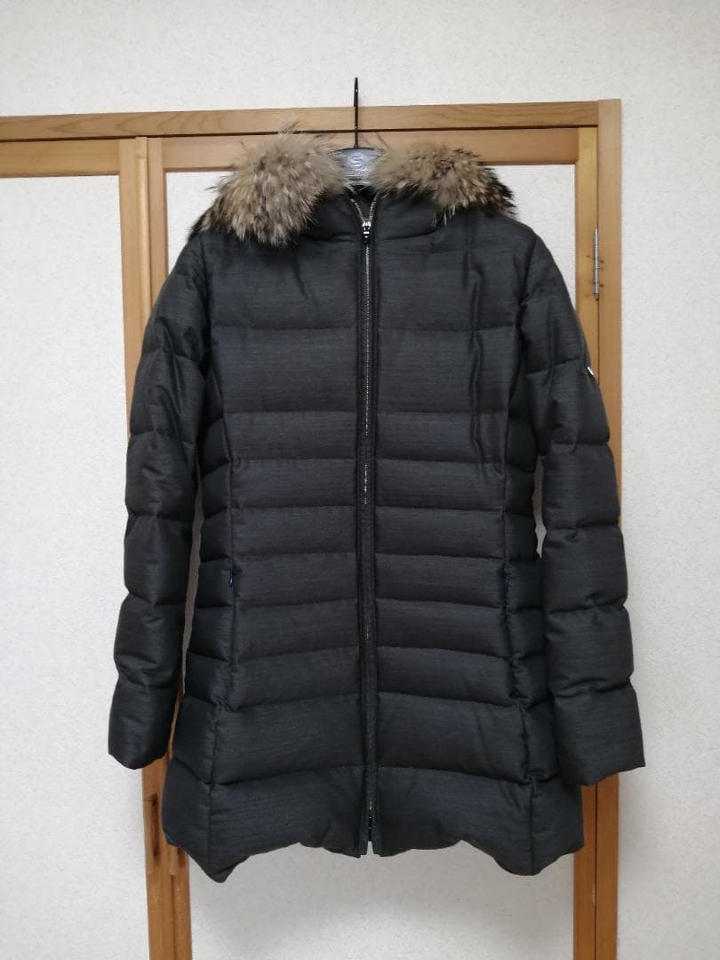 samas ダウンジャケット