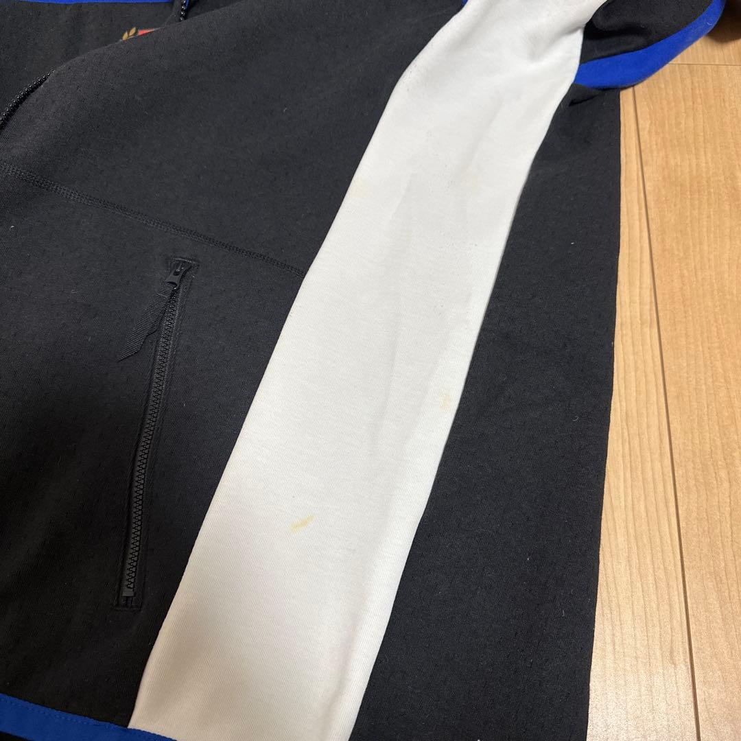 横浜Fマリノス　Z.N.E フーディー　アンセムジャケット　希少品