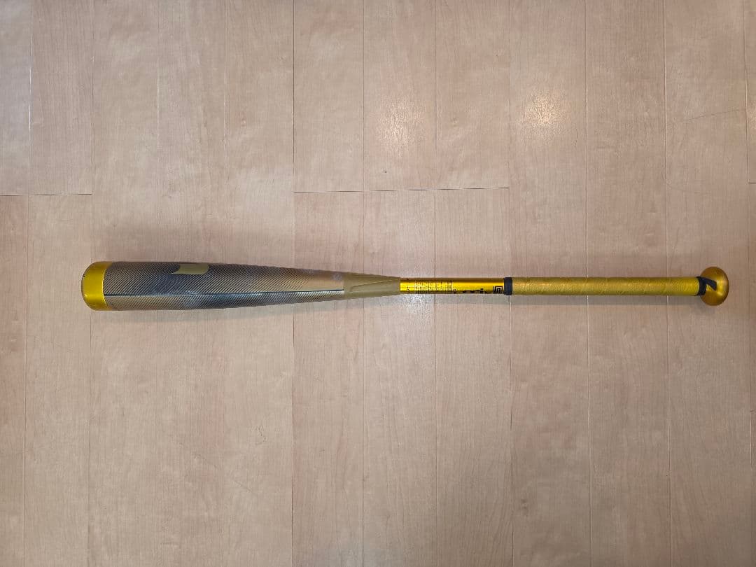 最終値下げ　MM23 軟式用バット 限定色ゴールド　83cm　新品専用ケース付き