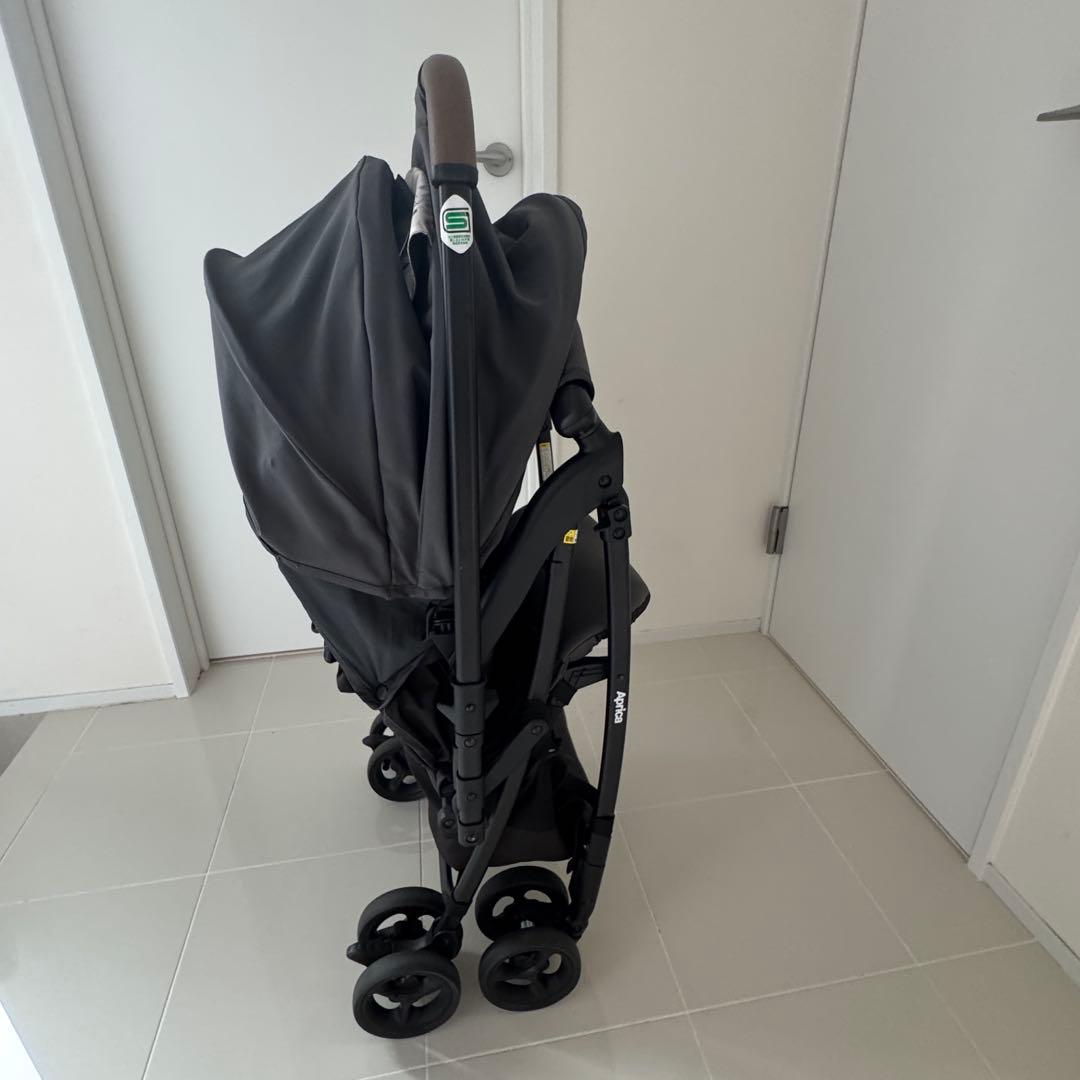 軽量ベビーカー アップリカ カルーンエアーメッシュAB 美品