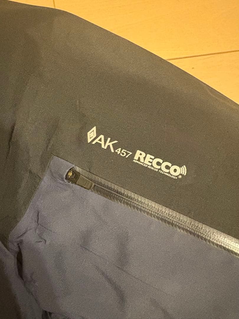 AK457 BURTON ジャパン ガイド GORE-TEX PRO ジャケット