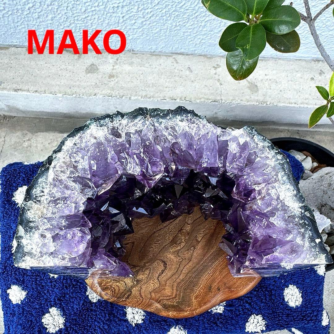 M1716☆アメジストドーム2.0Kg☆天然石　原石☆