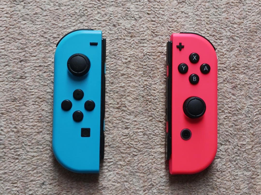 Nintendo Switch 本体＋SanDisk Ultra SD 64GB