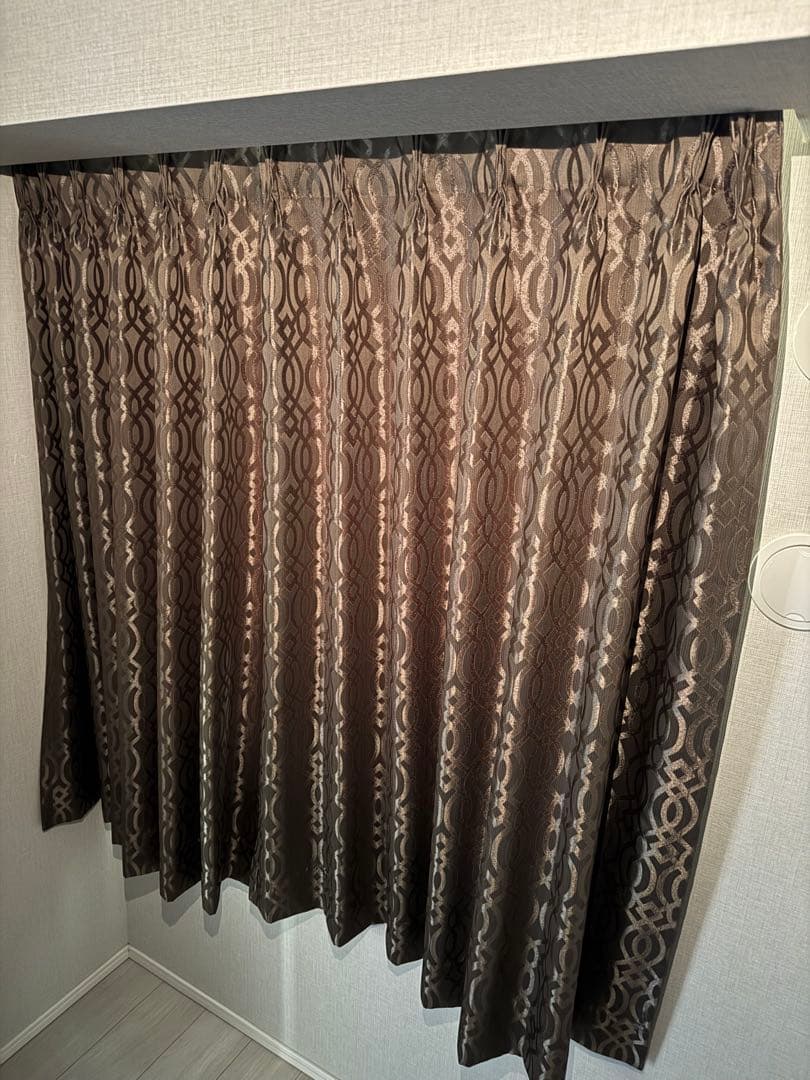 大幅値下げ超特化！高級ドレープカーテン×2枚