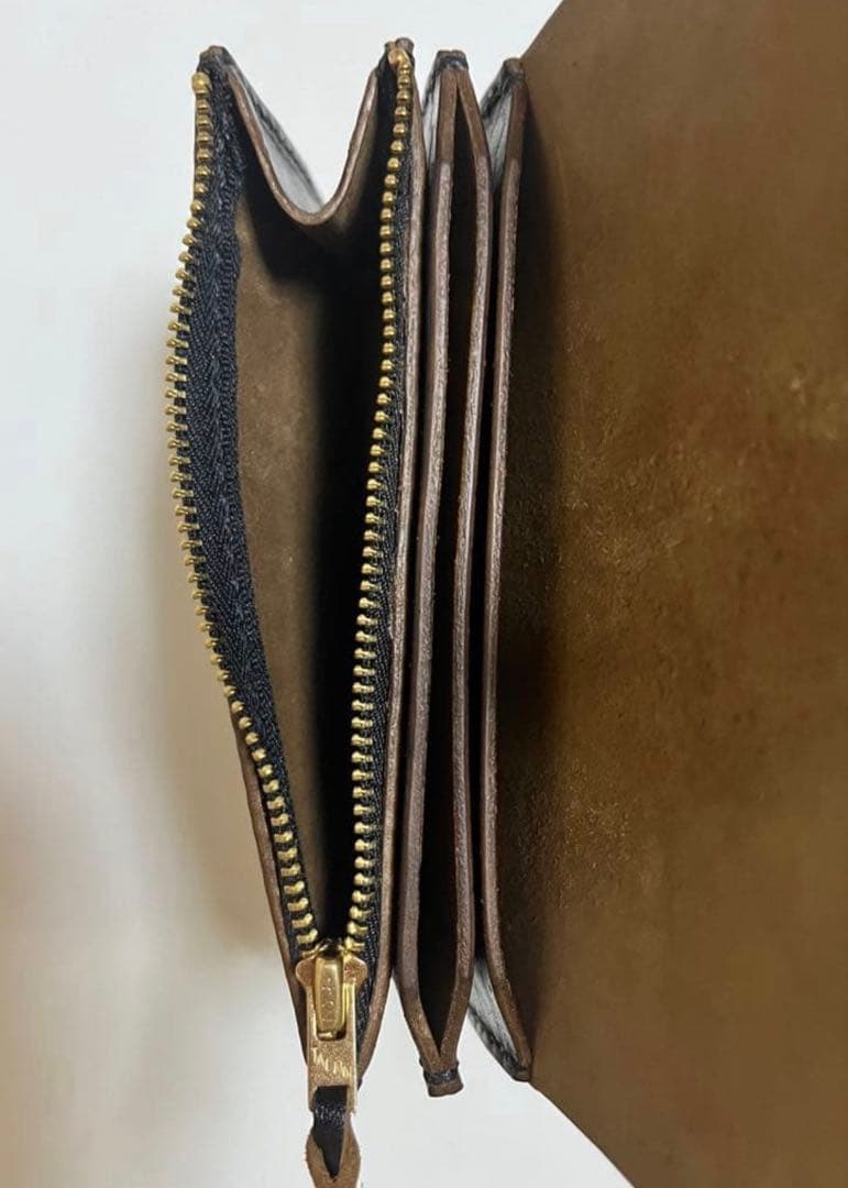 ミドルトラッカーウォレット3層型 ホースバット