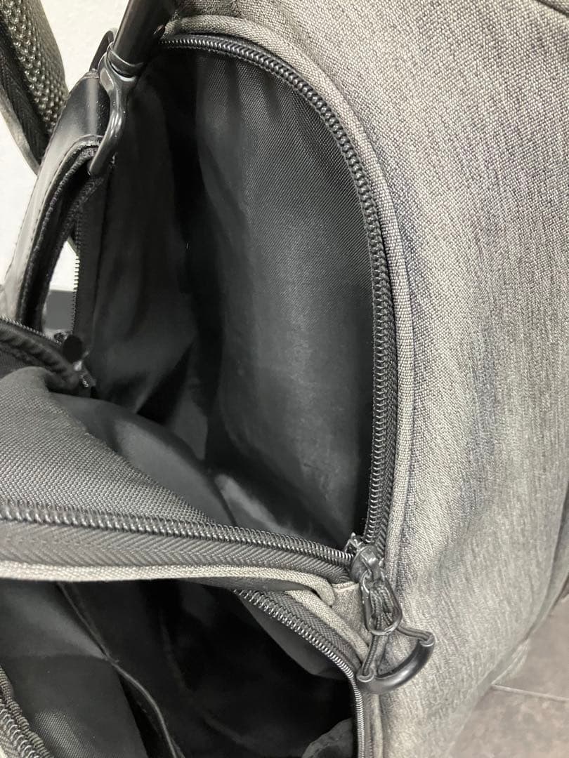 minoru1115！オークリー キャディバッグ 9.5型　ゴルフバッグ