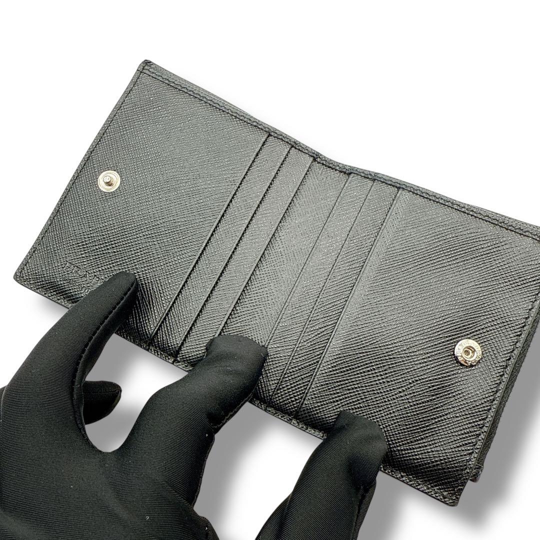 極美品 PRADA プラダ ケース 三角ロゴ サフィアーノ レザー 現行