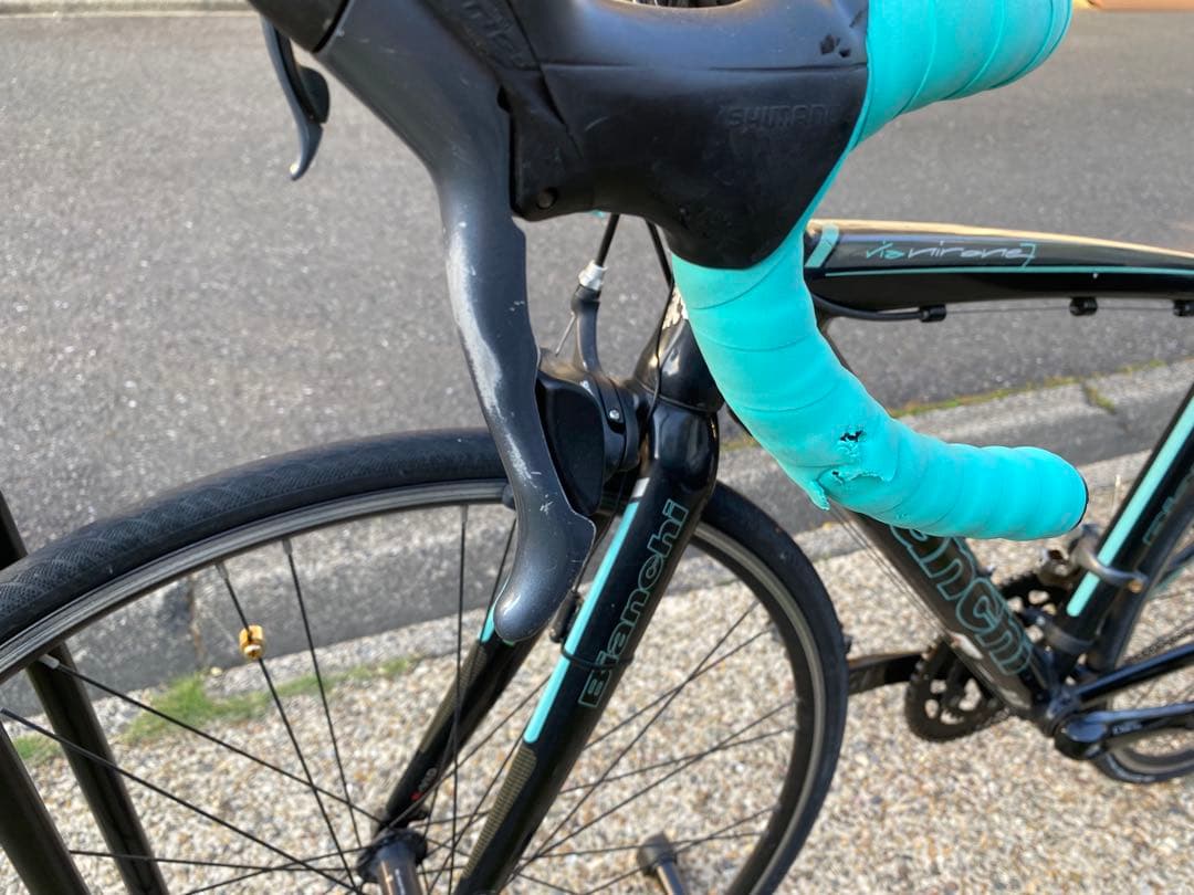 Bianchi ロードバイク ブラック/ターコイズ