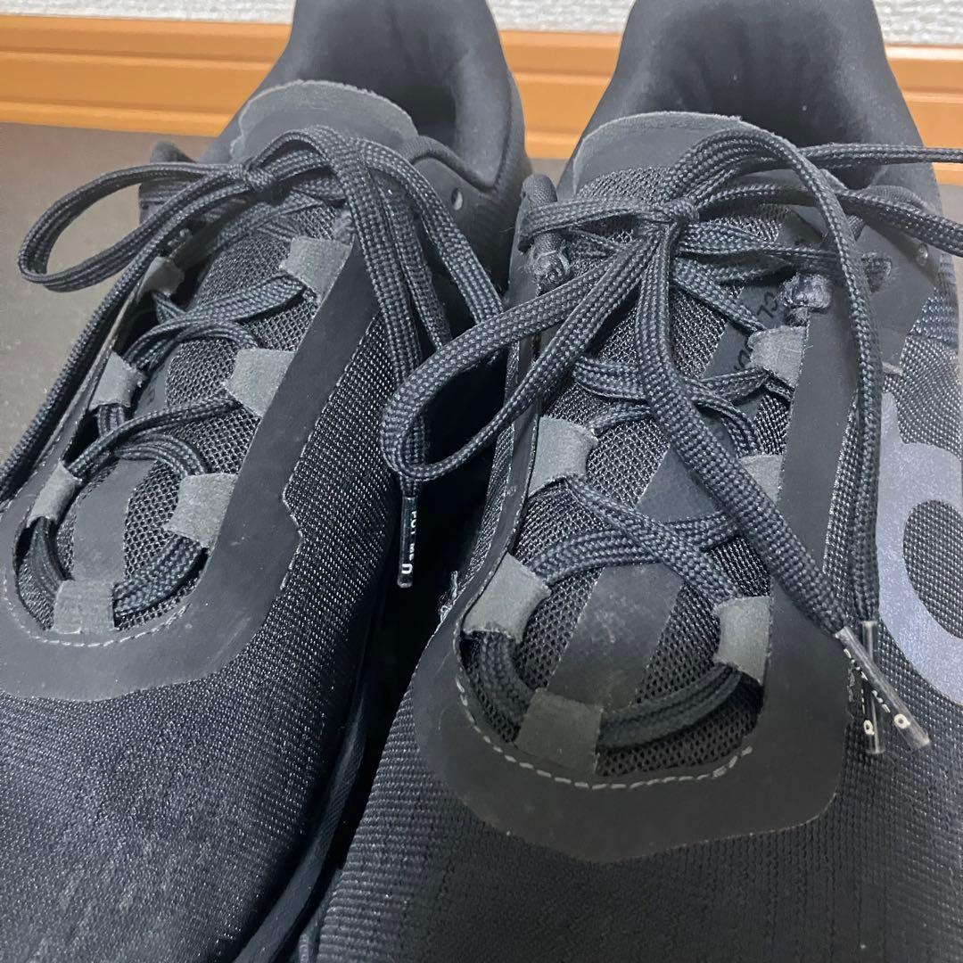 オン On クラウドモンスター ランニングシューズ スニーカー スポーツ