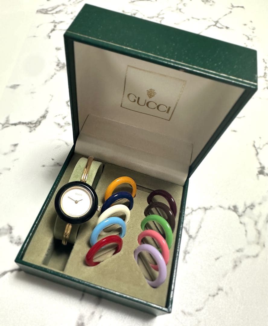 GUCCIグッチ チェンジベゼル 11/12.2ベ ゼル11色