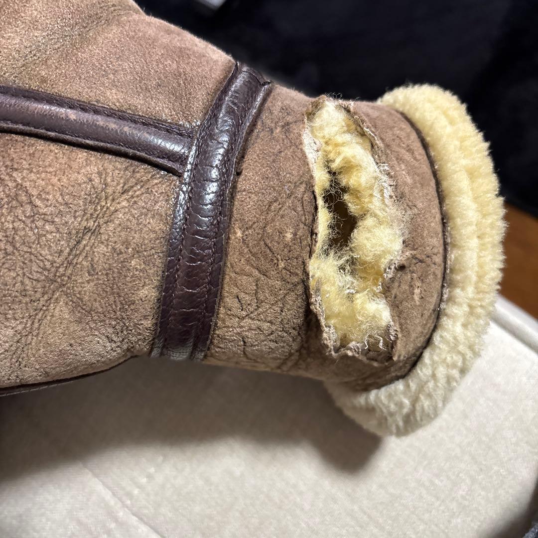 (破れあり)AVIREX フライトジャケット サイズ38 M 羊革 ムートン