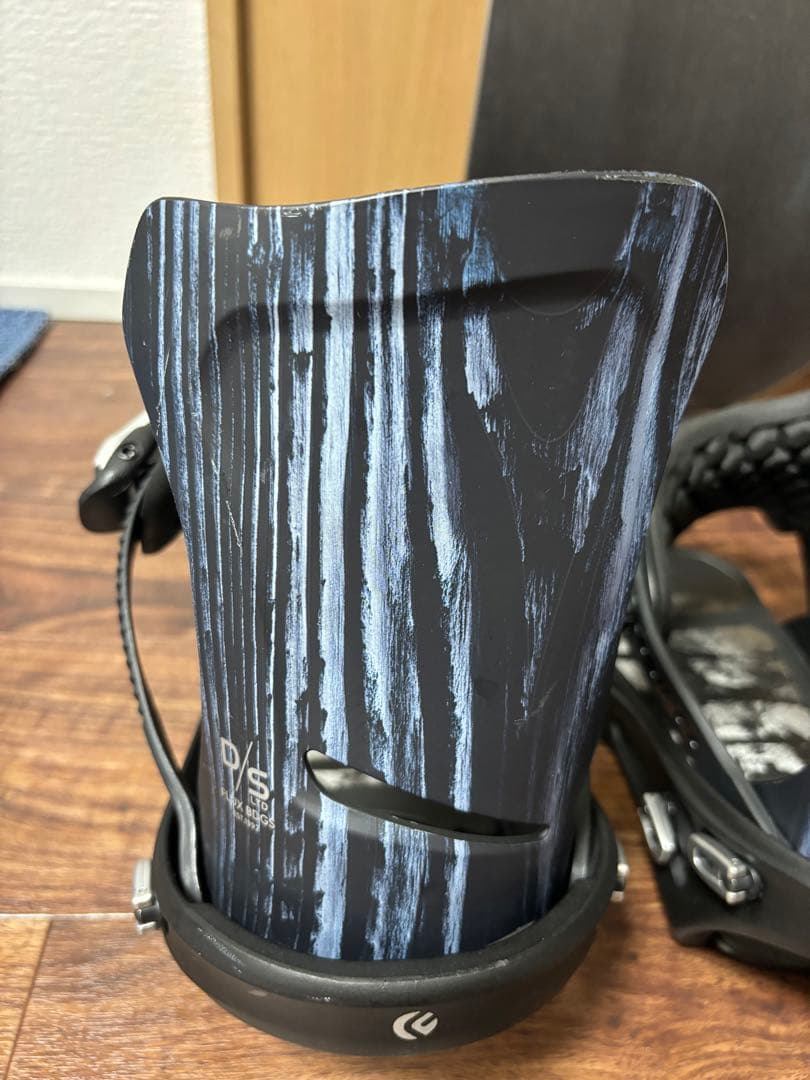 スノーボード FLUX DS LTD 2021-2022