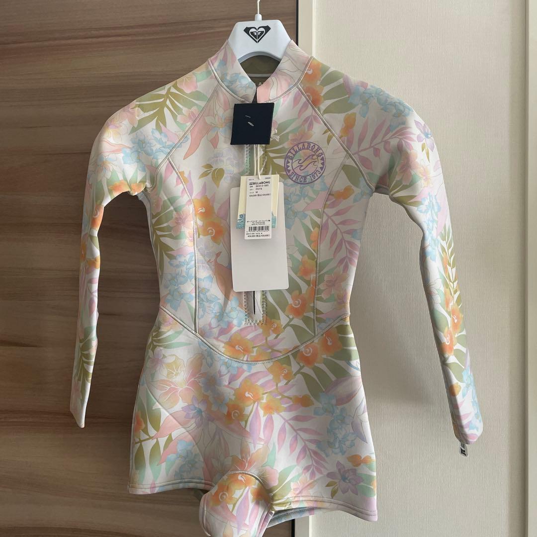 BILLABONG フローラル ロングスリーブスプリングウェットスーツ　Mサイズ
