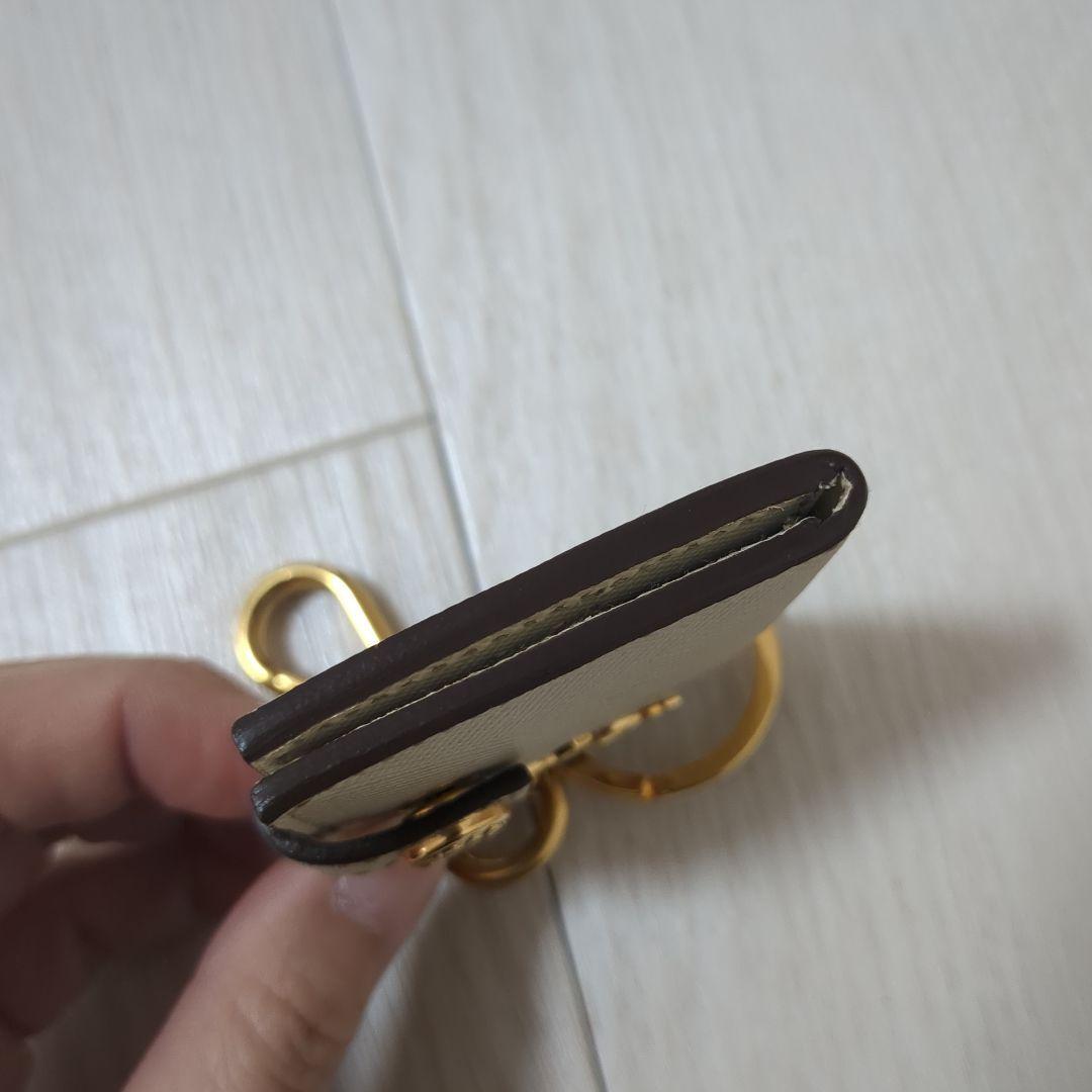 【極美品】PRADA プラダ バッグチャーム キーリング ノートモチーフ