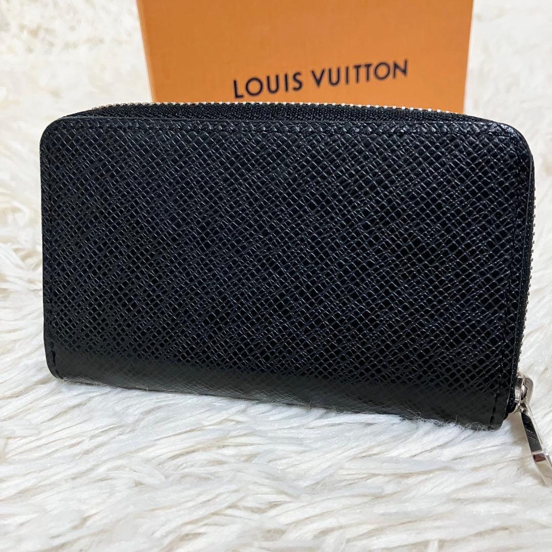 【未使用級】ルイヴィトン タイガ パース ジッピー 箱付き
