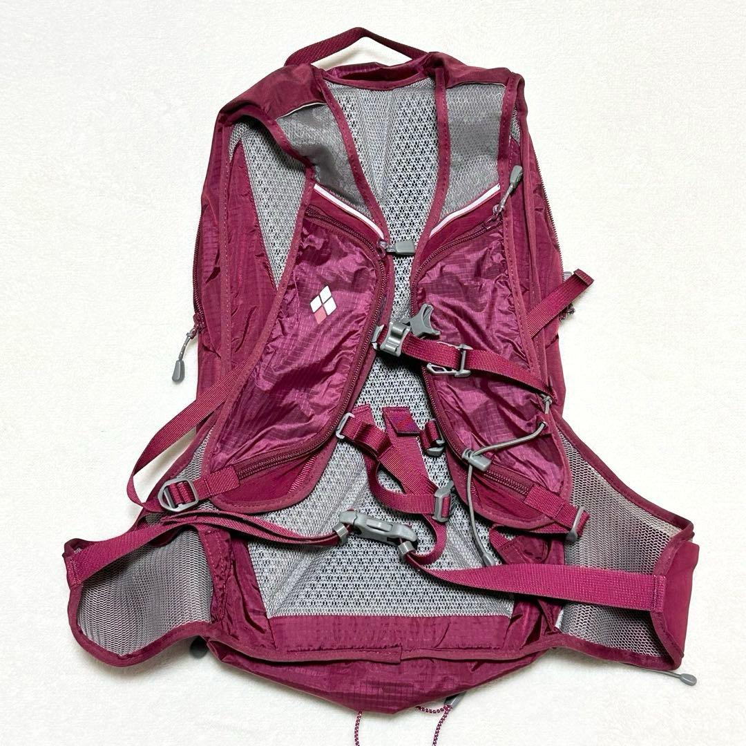 【未使用品に近い】モンベル　フラットアイアンパック20 women's