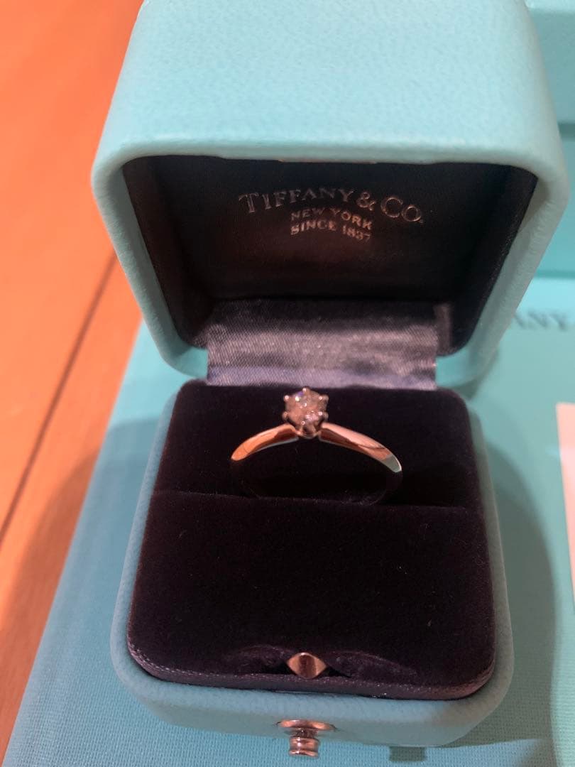 ティファニーダイヤモンド指輪0.23C 名前刻印なし11号　定価約30万