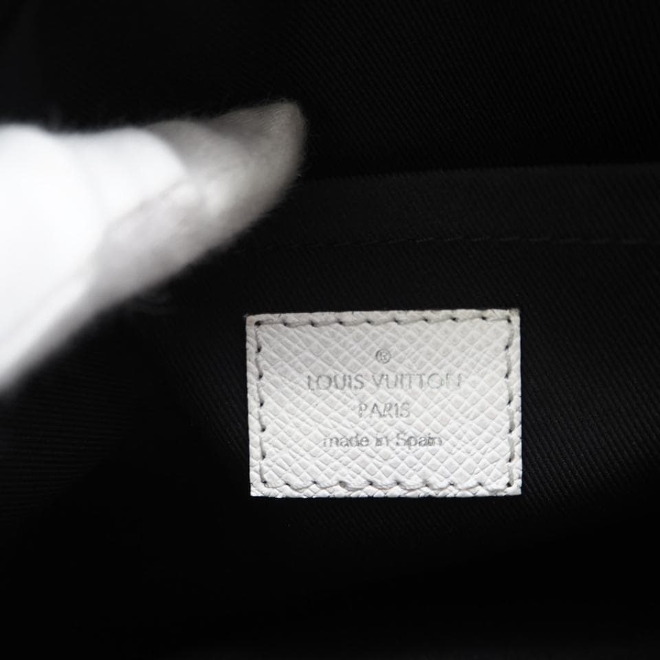 LOUIS VUITTON ショルダーバッグ アルファメッセンジャー ブロン 美