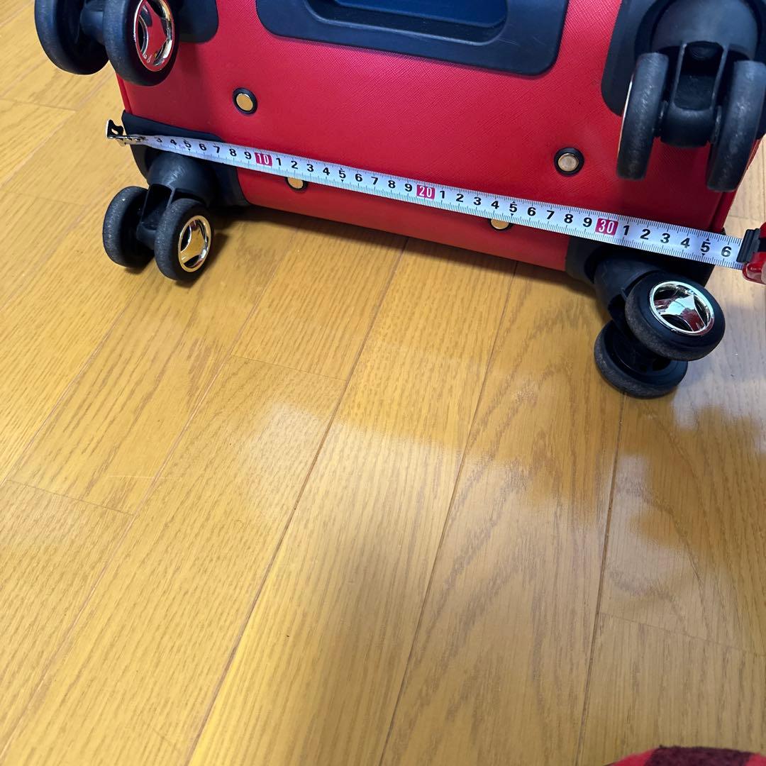 GUESS レッド キャリーケース