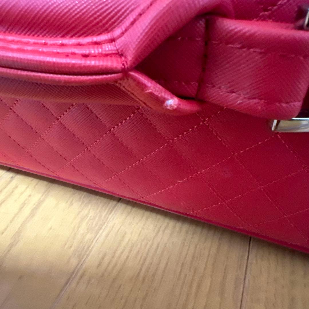 GUESS レッド キャリーケース