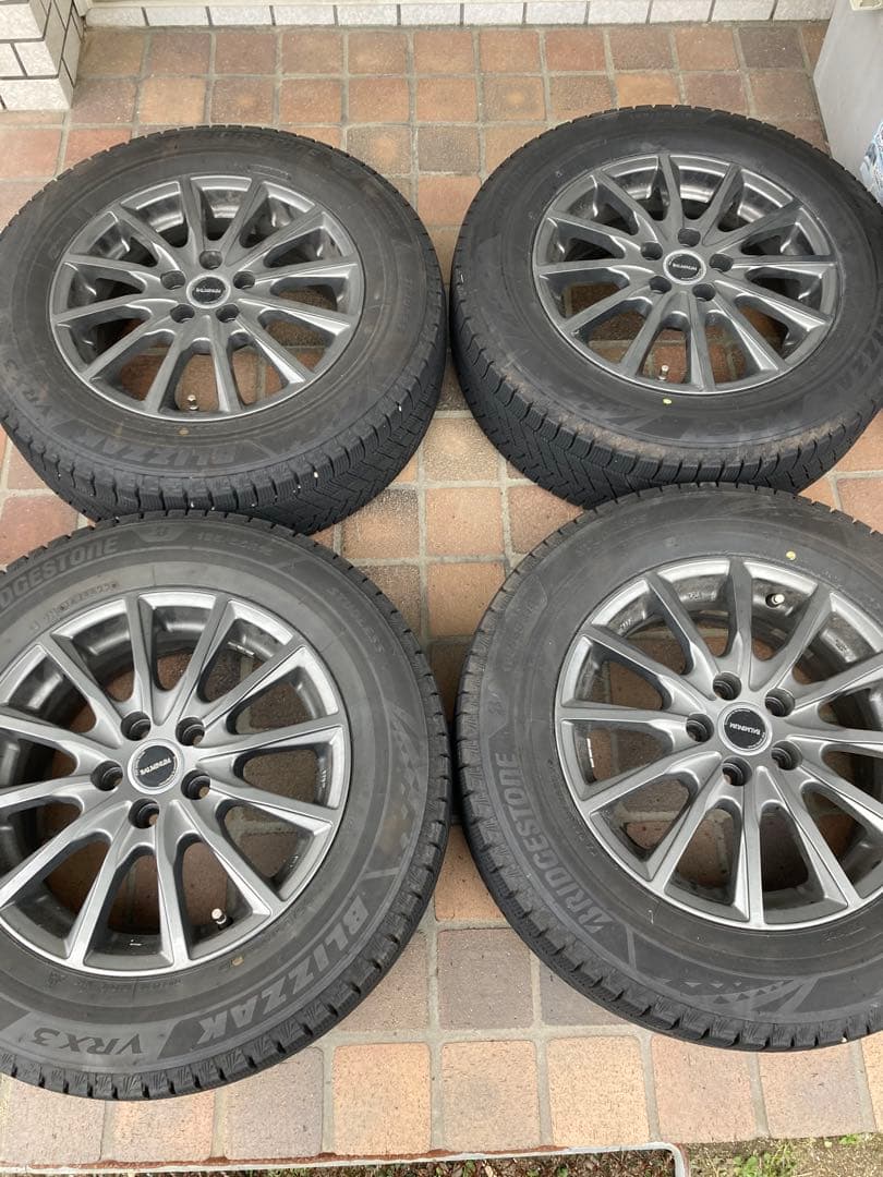 2023年製 ￼￼ブリヂストンブリザック 195/65/R 15 スタッドレス