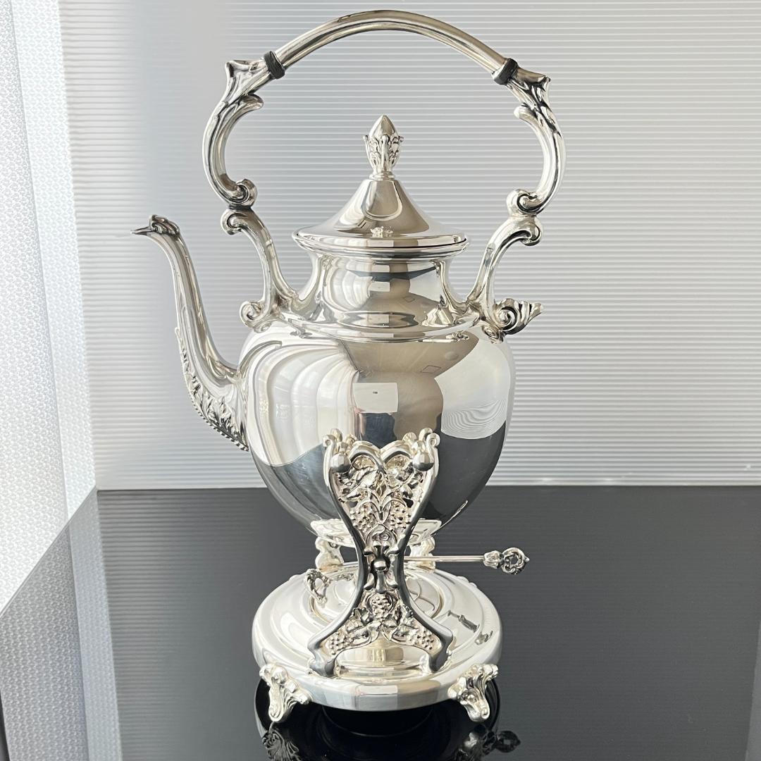 葡萄の透かしのティーケトル【シルバープレート】 スタンド / バナー