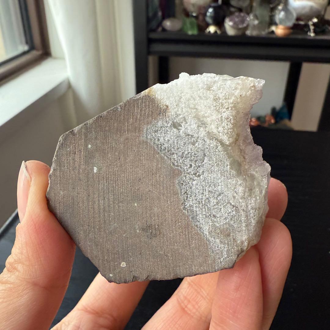 天然石シュガーアメジストの原石　置物NO.010908