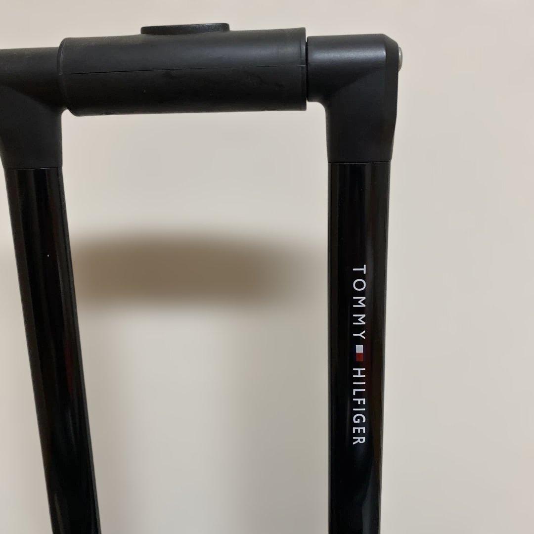 AKG　●  キャリーケース