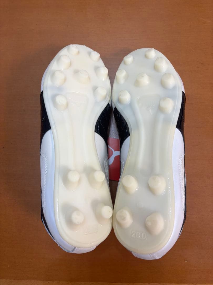 新品未使用　PUMA パラメヒコT 26.0