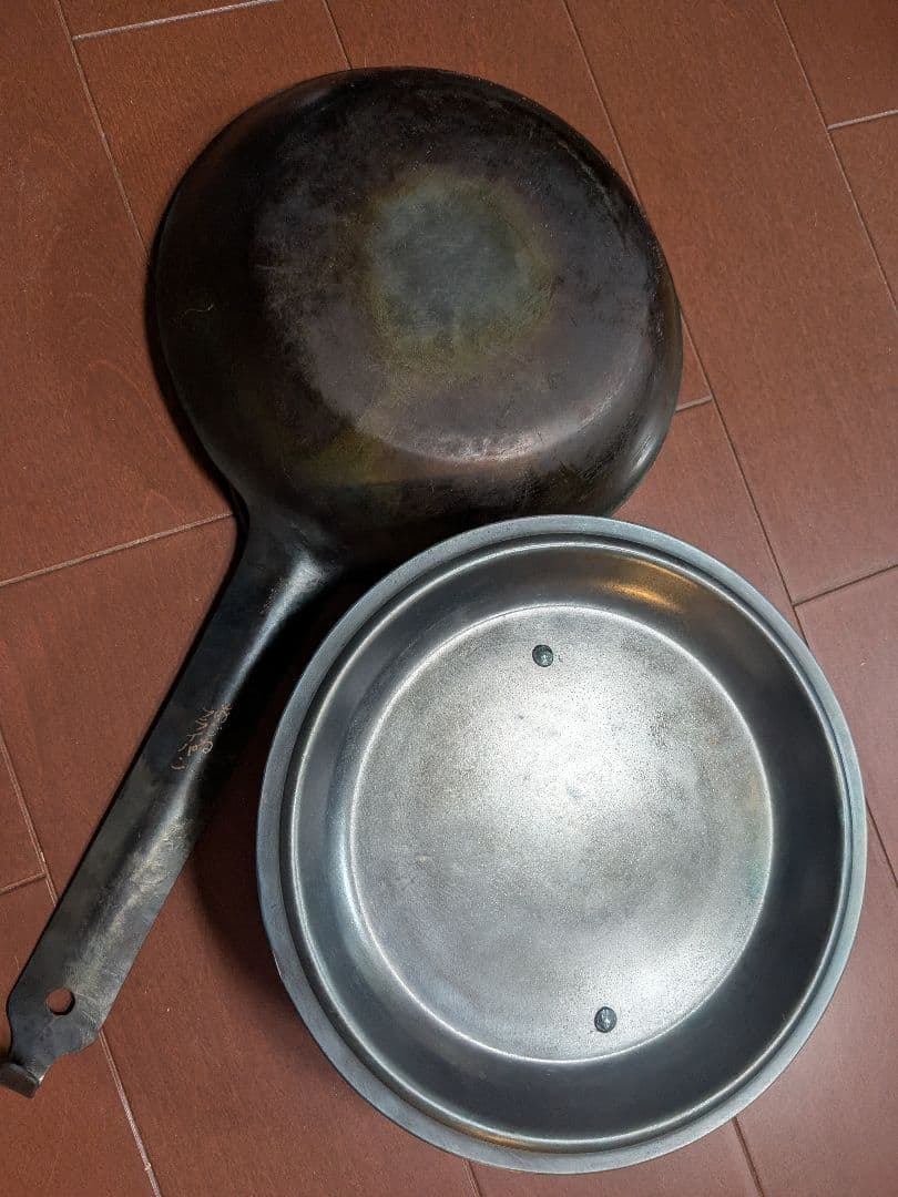 あじね フライパン 蓋付き 鉄 20cm 2.3mm モダンフライパン 鉄