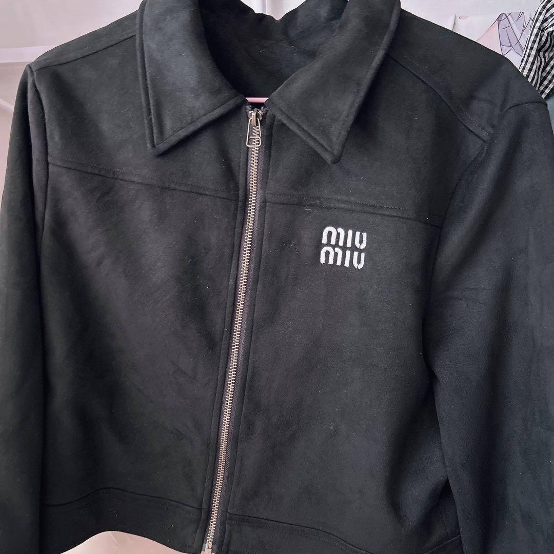 miu miu ジャケット 黒