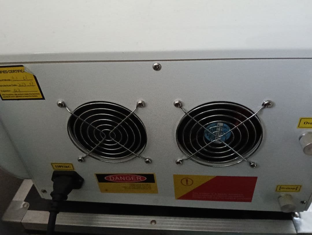 脱毛器 タッチスクリーン