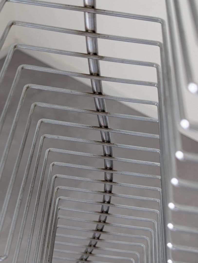 USED/ポストモダン ウェーブデザイン CDラックタワー オブジェ