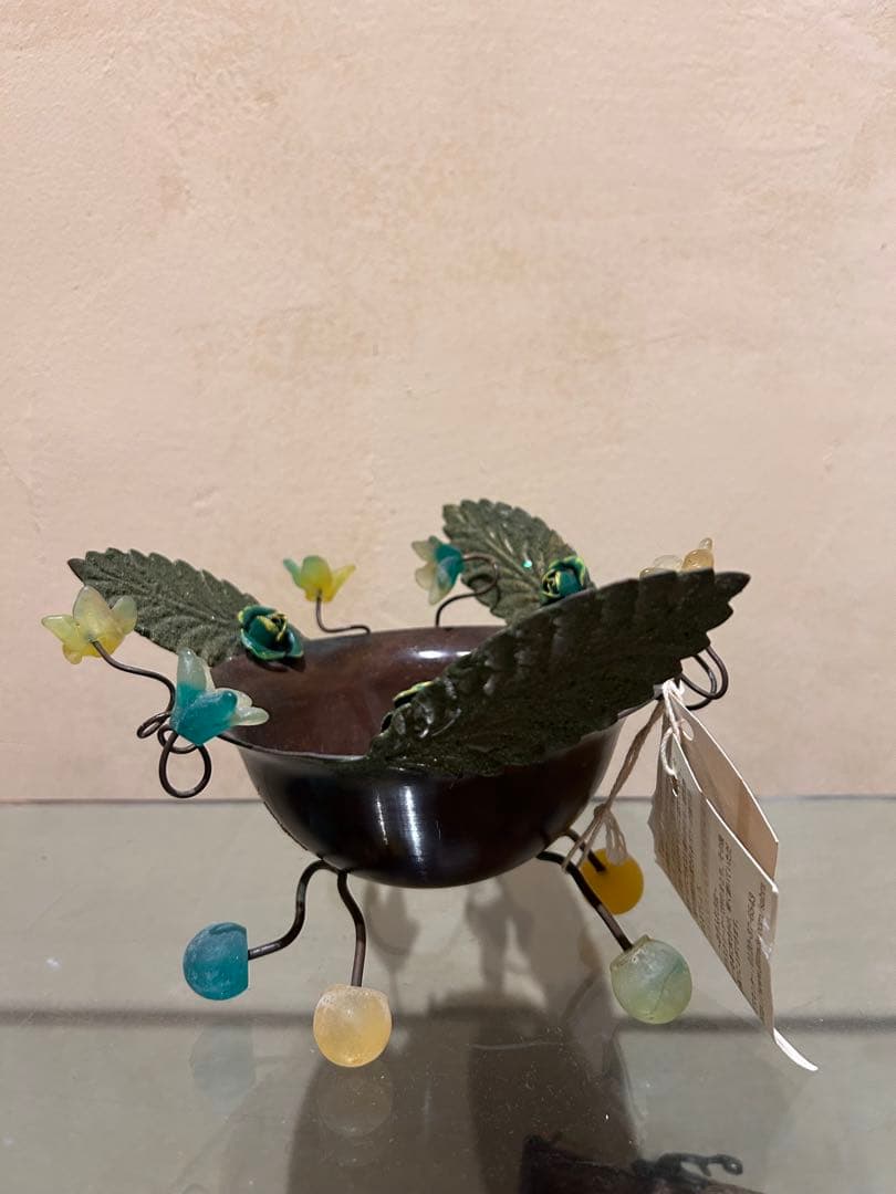 銅製 装飾ボウル 花と葉の意匠【イスラエル作家 ユダ】