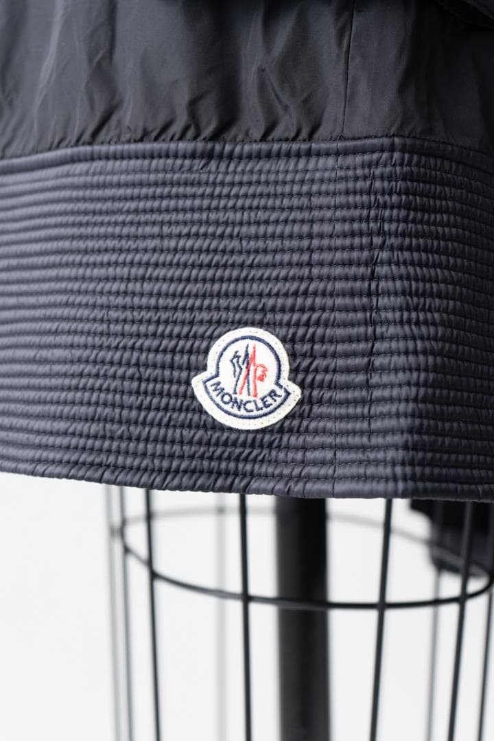 MONCLER SONO モンクレール ナイロン ベルト スカート