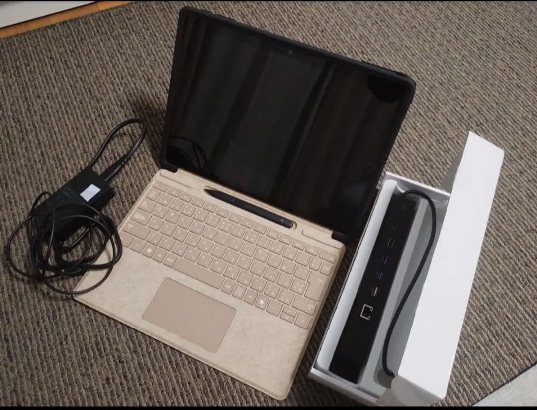 ほぼ未使用 Surface Pro 第11世代 512GB オプション付き
