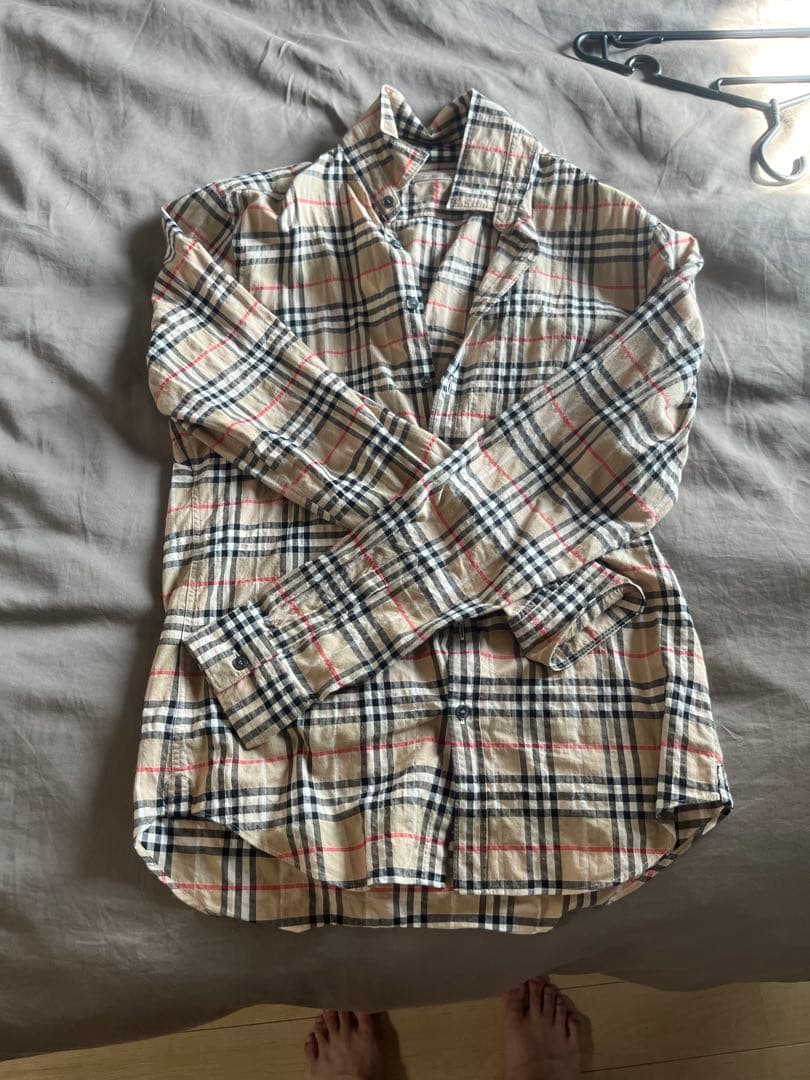 BURBERRY バーバリー　長袖シャツ