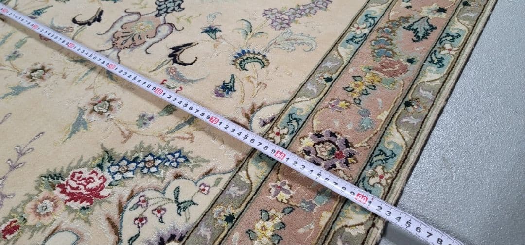 ペルシャ絨毯100%手織天然素シルクウールタブリーズ産本物サイズ420×93cm
