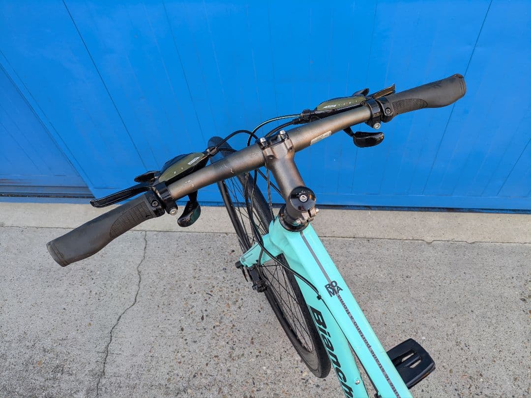 Bianchi ROMA ディスク　クロスバイク 430㎜ 名古屋配送無料