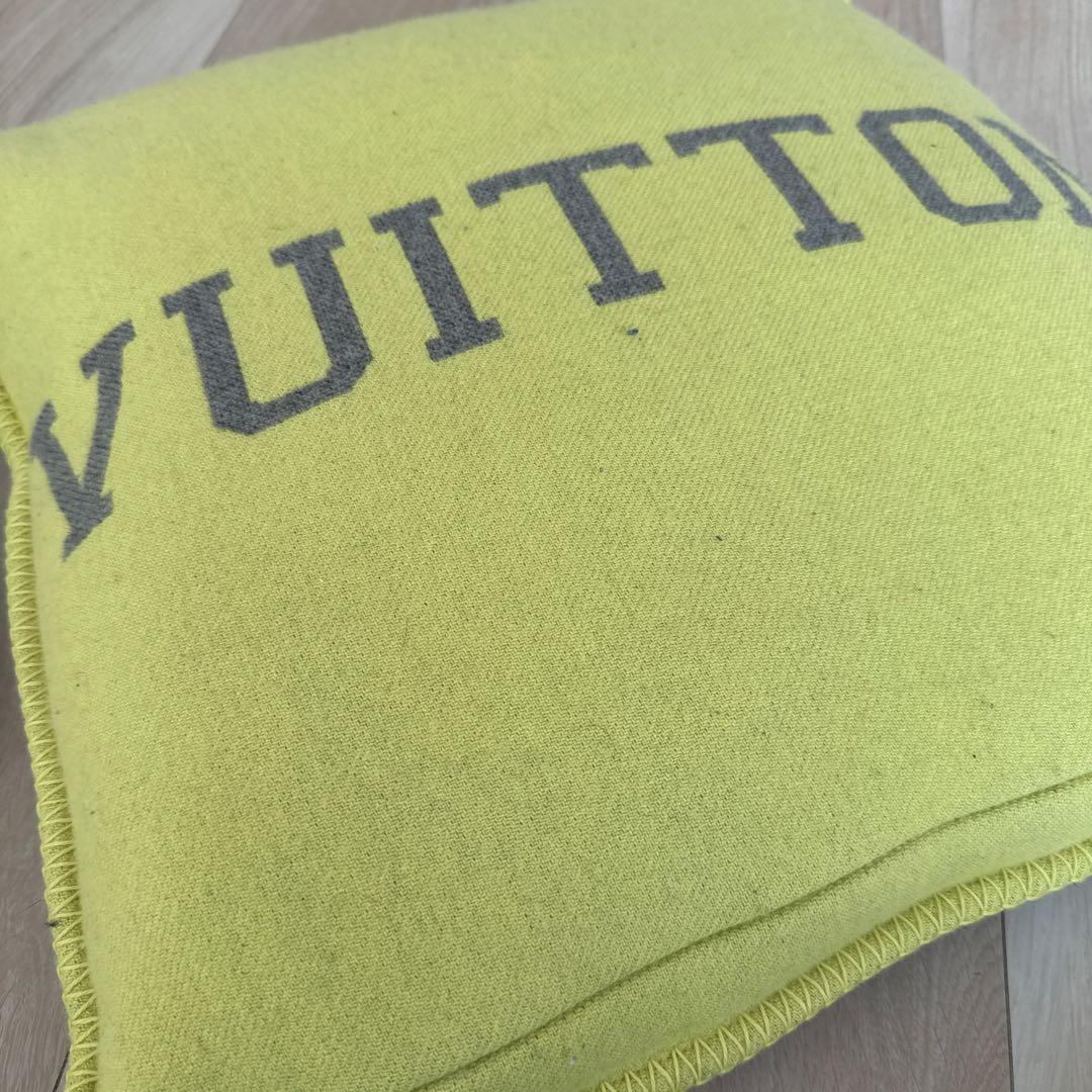 ヴィトン クッション 2つセット