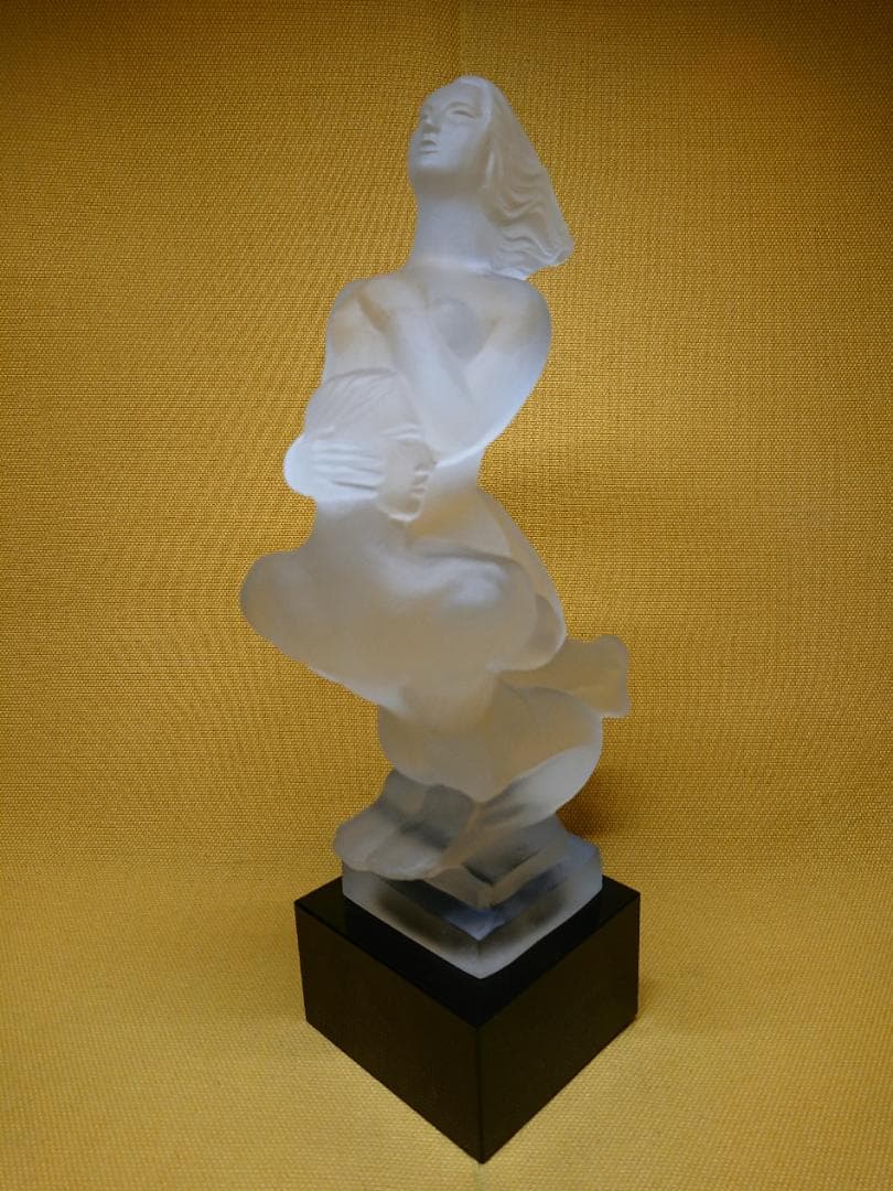 【美品】人形　ガラス　アールデコ　置物　インテリア　工芸品　美術品　A2886