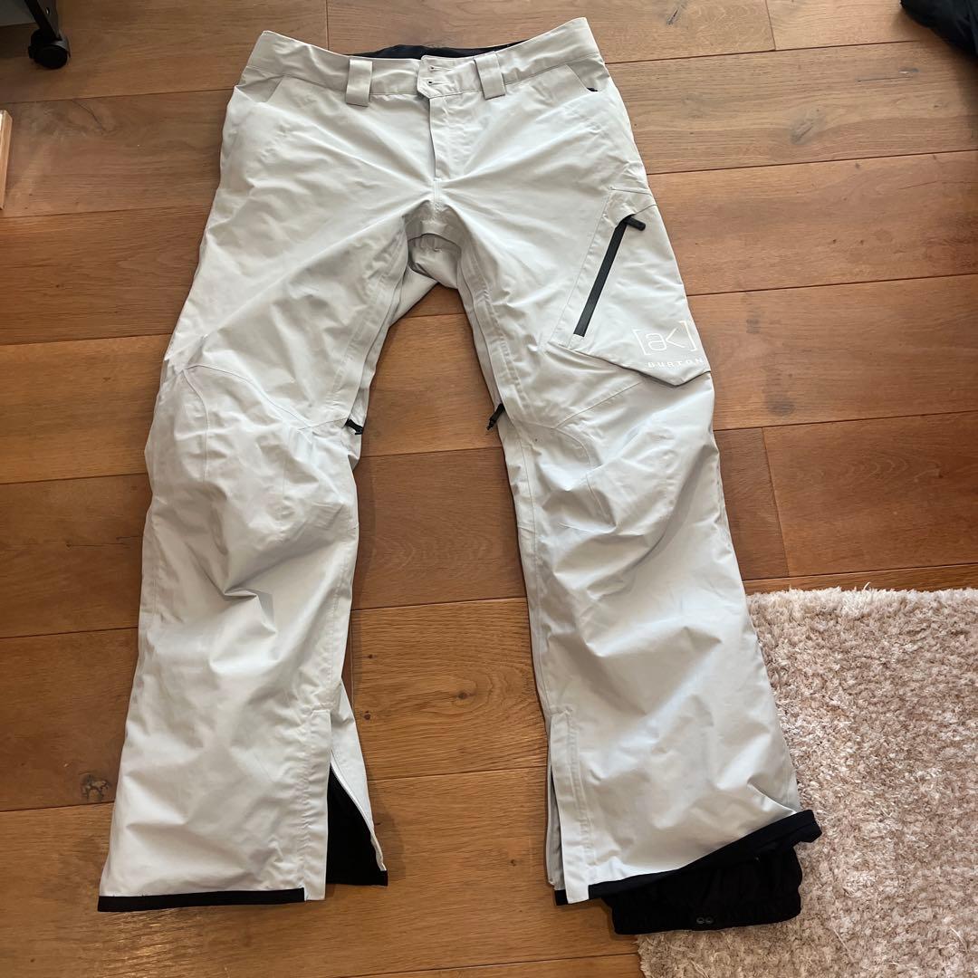 バートン　2025スノーボードウェアMサイズ　上下セット