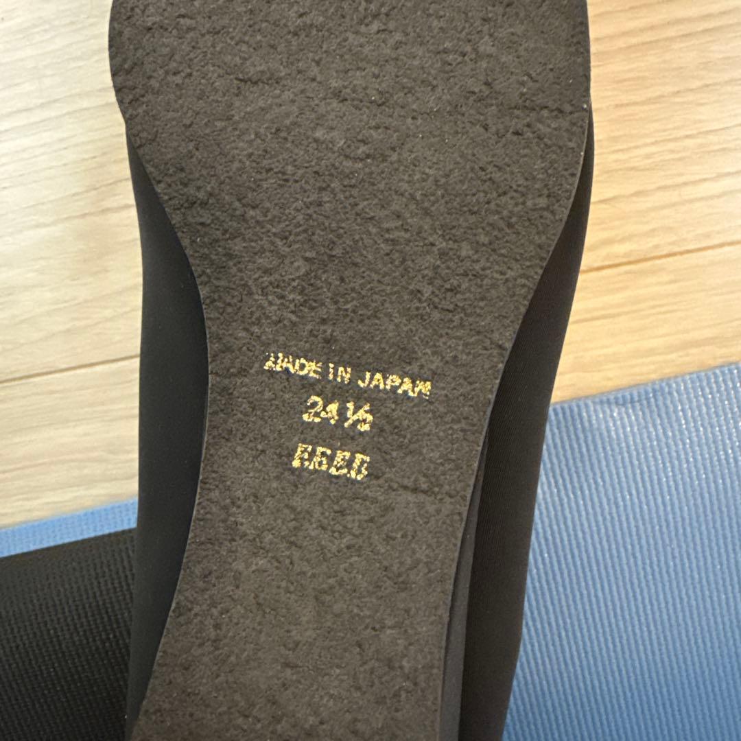 未使用　ミスキョウコ 撥水 フォーマル コンフォートパンプス ストラップ 黒