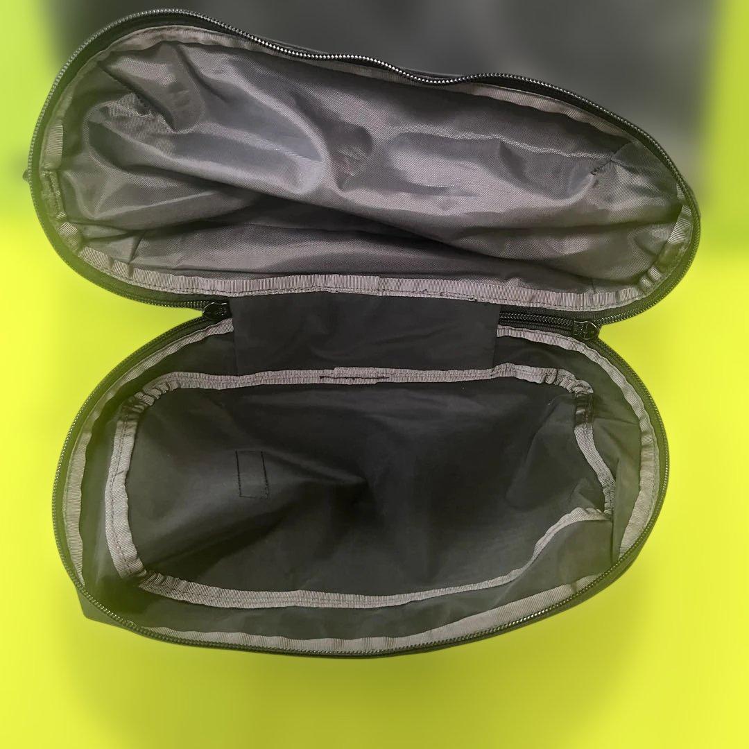 patagonia 黒 トラベルポーチ