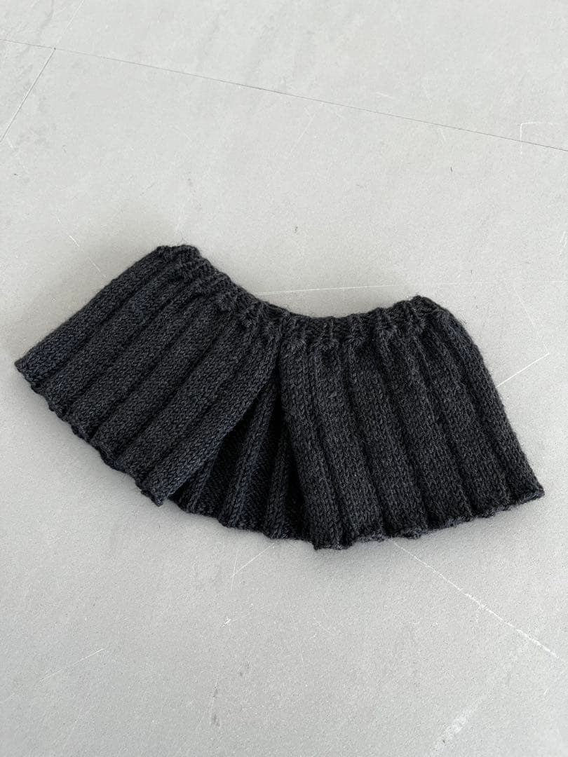 ニット付け襟 リブ編み つけ襟 ハンドメイド 作家 ブラック色