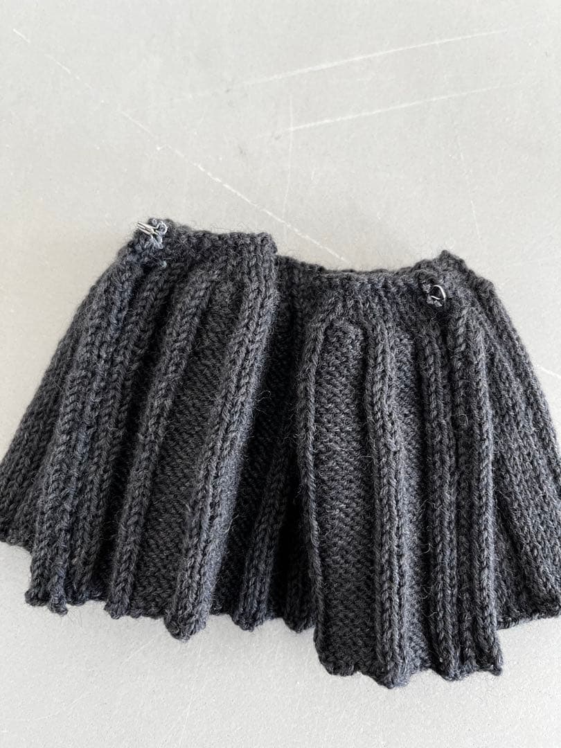 ニット付け襟 リブ編み つけ襟 ハンドメイド 作家 ブラック色