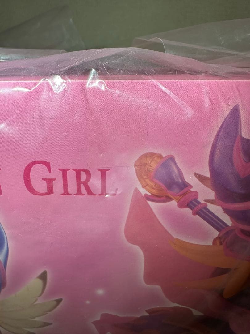 【新品未開封】ブラックマジシャンガール　メガハウス